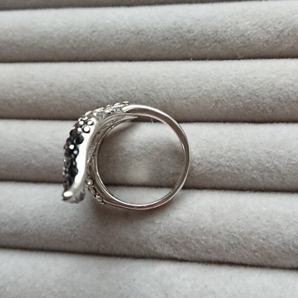 Macy's Cubic Zirconia black and silver ring - Picture 5 of 8